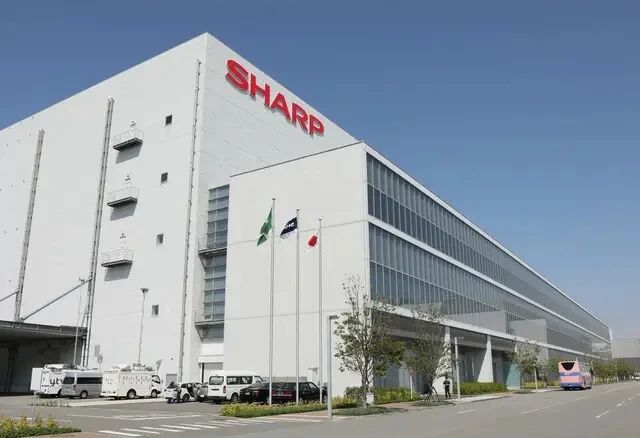 夏普旗下SDP Sakai G10工厂近期检讨暂停投片，或加剧面板供应紧张