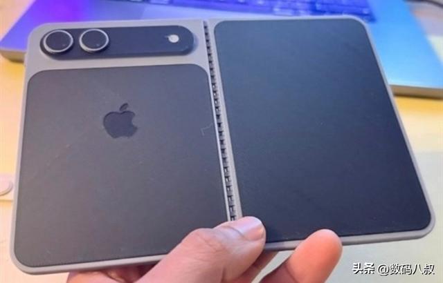 苹果折叠屏最终定档:苹果生态+顶级体验，果粉直接狂喜，坐等发布