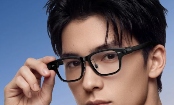 千问AI眼镜S1宣布正式开售：双目显示+热插拔换电