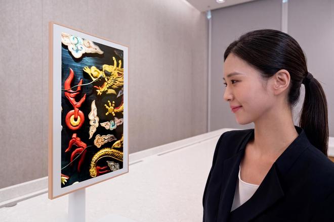 TCL华星展示前沿技术QD-EL：实现27" UHD 120Hz 400nits