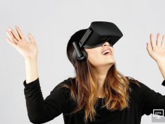 中止研发？曝谷歌仍在开发高端VR头盔