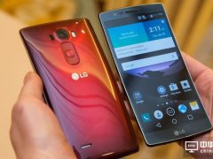 LGD投资中小尺寸OLED期望转亏为盈