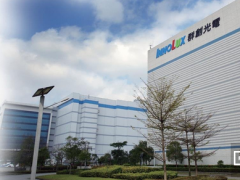 面板双虎Q4本业拼百亿获利